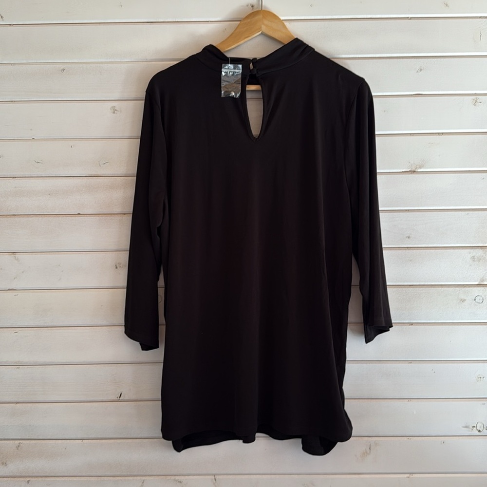 Torrid blouse - Picture 3 of 3